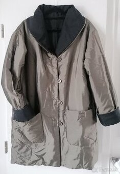 Dámska, obojstranná bunda.