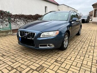 Volvo v70  R Design 2.4D D5
