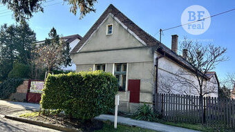 Na predaj dva domy v centre Dunajskej Lužnej