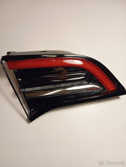 Tesla Model 3 a Y 2021-2023 , Vnútorné zadné svetlo Ľavé  sv