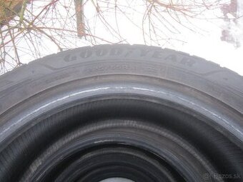 225/55R18 102V zimne pneu Goodyear Ultragrip Performance+