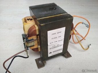 Transformator z mikrovlnky 900W