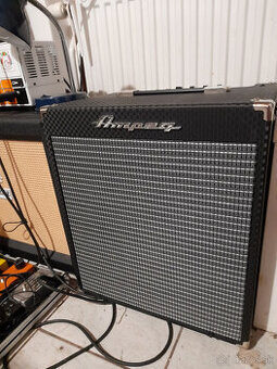 Ampeg RB-110 II basgitarové kombo