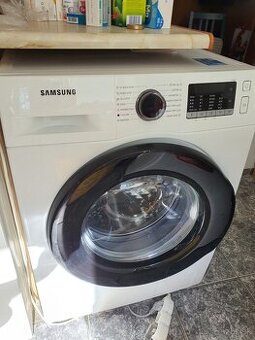 # Samsung WW90TA046AE/LE – 9 kg, ako nová, minimálne používa