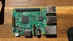 Raspberry Pi 3 Model B - 1