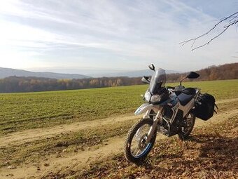 VOGE 300 RALLY