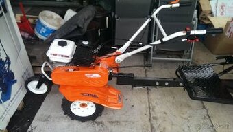 Malotraktor Ruris