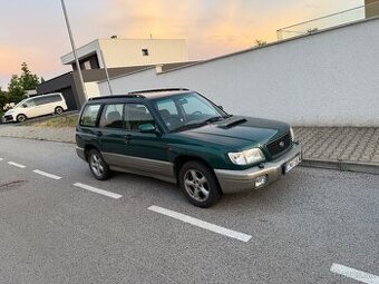 Predam Subaru Forester plna vybava rv.2000