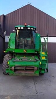 John Deere 9560i WTS 2005 – 5 900 m, 5,5 m žací adaptér