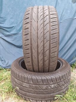 Ponúkame 2 letné pneumatiky Matador Hectora 235/45 R17