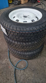 Sada celoročných pneumatík Matador MPS 125 R15 S