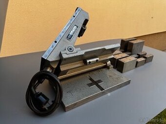 Elektrický krížový naklápací sínusový elektromagnet