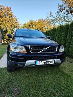 Volvo XC90 D5 4x4 R design