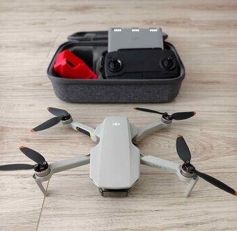 Dron DJI mini se fly more combo