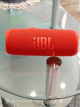 JBL Flip 6– 5 mesiacov starý– výborný stav, ako nový