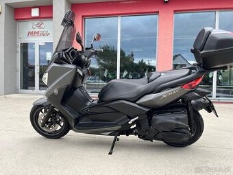 Yamaha X-MAX 400