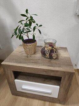 Nočný stolík 2kusy