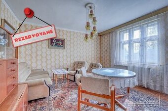 REZERVOVANĚ Starší 2-izbový rodinný dom v obci Dobrá Voda