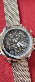 masivní hodinky CITIZEN ,nové