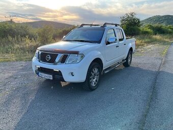 Nissan Navara DoubleCab 3.0 V6 Platinum
