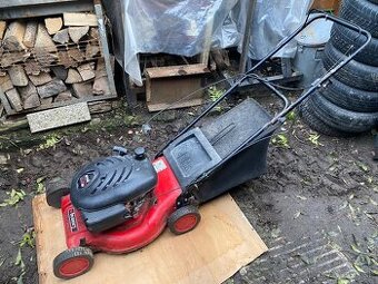 Benzínová kosačka