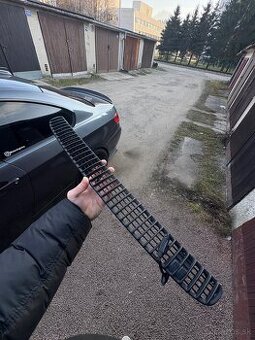 BMW e46 mriežka do kapoty