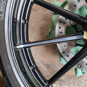 HARLEY DAVIDSON® BREAKOUT FXSB