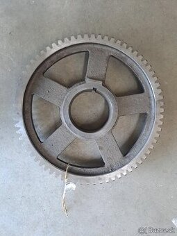 Ozubené koleso - kopačka, vyorávač (čert)