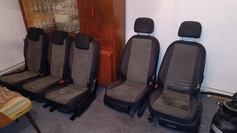 Predám sedačky Touran 2016