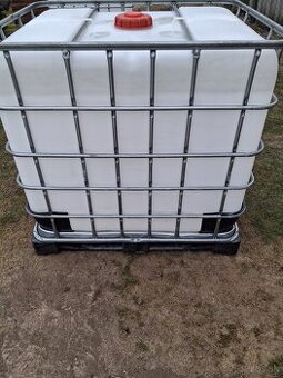 IBC kontajner 1000l plastová paleta