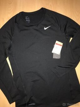 ZATEPLENÝ NÁTELNÍK NIKE PRO WARM čierny veľ. L + darček