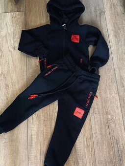 Chlapčenská teplakova suprava Hugo Boss