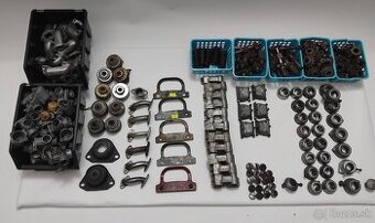 BABETTA 207,210,JAWA PIONIER 50 SÚČIASTKY, NÁHRADNÉ DIELY