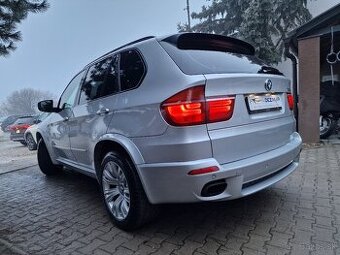 BMW X5 xDrive40d A/T8 306k (diesel) kup.SR
