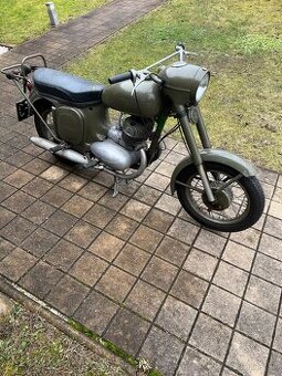 Jawa 350 vojenská