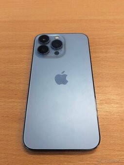 iPhone 13 Pro 256GB + veľa príslušenstva