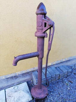 Predám ručnú pumpu na studňu