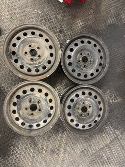 Predám zachovalé plechové disky