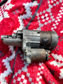 Starter mitsubishi  233001M215 a M000T80285.