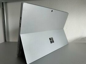 Microsoft Surface Pro 4 12.3" (Prasknutý displej)