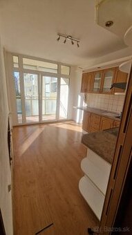 3 izbový byt na predaj, Ul.Jégeho, Prievidza