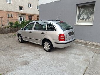 ŠKODA FABIA  COMFORT 1,4 (BENZÍN),16V,55KW, PÔVODNÝ LAK