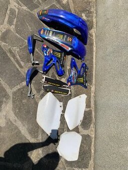 Yamaha yz 125 - plasty