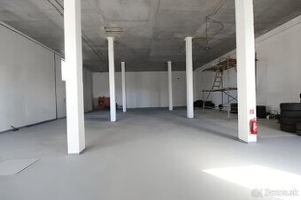 Podnikateľský objekt/sklad a pozemok na prenájom, Bernolákov
