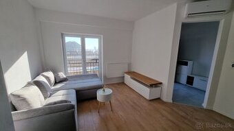 3izb. byt v centre s klimatizáciou - 1