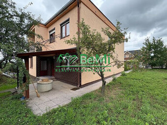 Predaj rodinného domu Urmince 109-12-ROCH