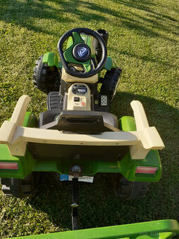 Detský traktor