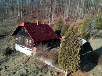 Tradičná kysucká drevenica /241 m2/, Bytča - Veľké Rovné