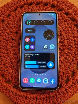 Predám Samsung Galaxy S23 FE + Samsung Galaxy watch 5 pro