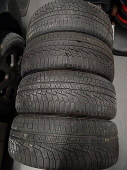 225/55 17 zimné + alu BMW.